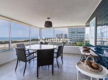 Foto1 · Venta Apartamento Tres Dorm. Punta del Este Edificio Tiburon I