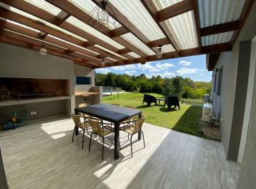 Casa de 4 ambientes, Costa Esmeralda · Casa en Venta y Alquiler en Senderos 3 Lote 460 - Barrio Costa Esmeralda