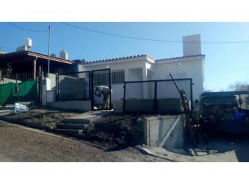 Casa de 4 ambientes, Córdoba · Apto Bancor, Unquillo a Estrenar 2 Dorm.