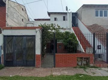PH · 45m² · 3 Ambientes · 1 Cochera · Venta Departamento Tipo Casa de Tres Ambientes en Dominico