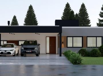 Casa · 210m² · 4 Ambientes · 6 Cocheras · Venta Casa Fincas San Vicente Sporting Pileta Amplio Lote