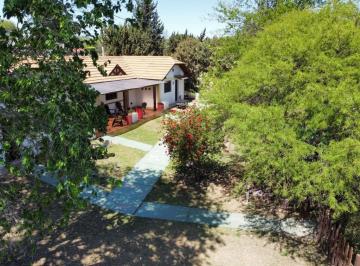 Quinta vacacional · 257m² · 4 Ambientes · Complejo de Cabañas en Venta | Bº Villa Strada | Santa Rosa de Calamuchita