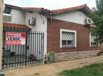 Casa de 4 ambientes, Lanús · Muy Linda Casa 4 Ambientes con Patio y Terraza