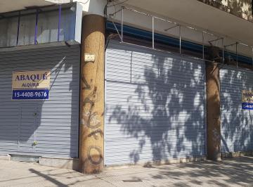 Local comercial , San Isidro · Espectacular Local en Esquina, Av Centenario y Julián Navarro I Excel Ubicación