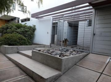 Casa de 5 ambientes, Ciudad de Mendoza · Barrio Privado Dalvian, Mendoza