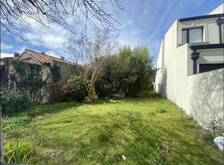 Terreno · 322m²