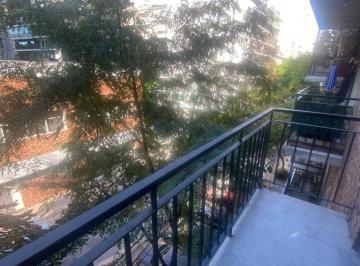 Departamento de 2 ambientes, Recoleta · Tagle y Pagano Fte Vista a Copa de Arboles Exc Luz Sol y Ubicacion