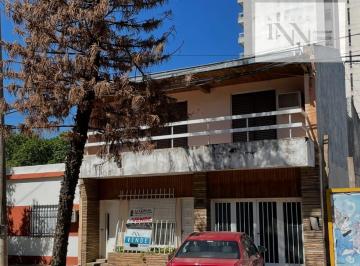 Casa de 8 ambientes, Resistencia · Gran Casa en Venta