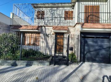 Casa de 5 ambientes, Ciudad de Mendoza · Exelente Vivienda Para Familia Dr Moreno Mendoza