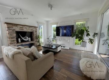 Casa · 150m² · 4 Ambientes · 1 Cochera · Casa en Venta en Barrio Privado Arenas del Sur