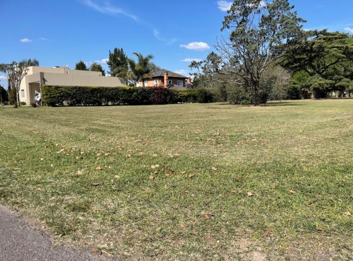 Terreno · 800m²
