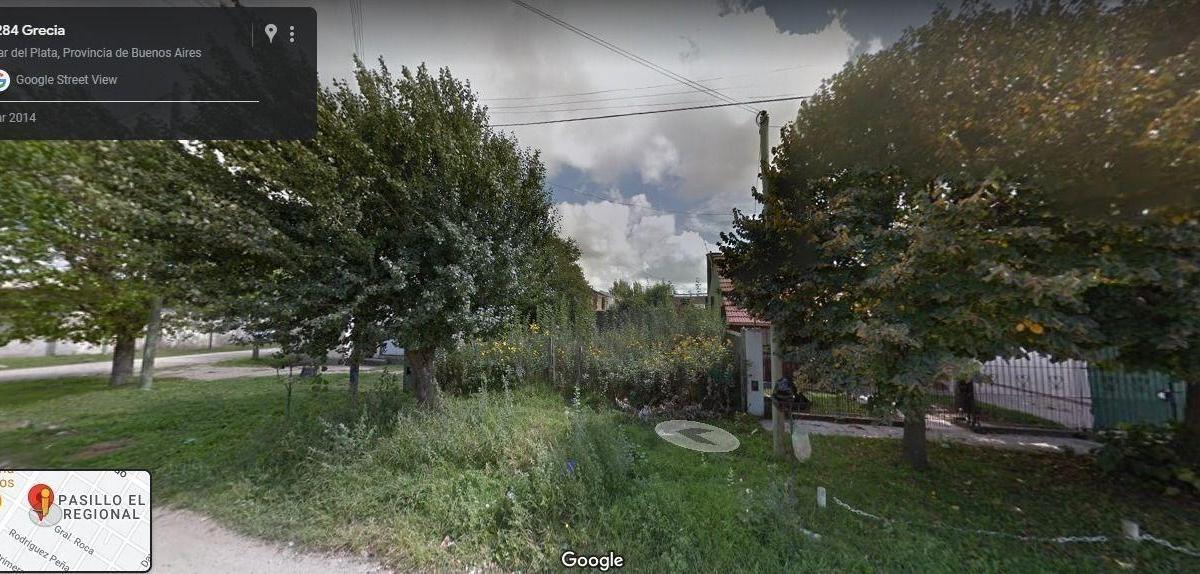 Lote de 200 m², de 18,30 x 11 metros, sobre la calle Grecia
