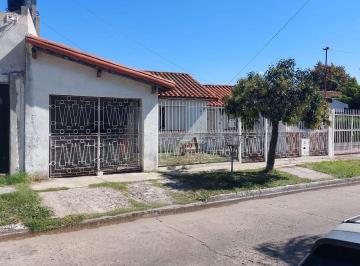 GIG-GIG-4414_2 · Casa 4 Ambientes. | Coronel d'Elia Al 3200
