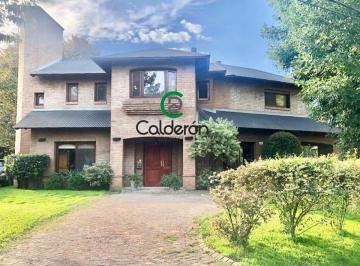 Casa · 180m² · 5 Ambientes · 1 Cochera · Casa en Venta en Banco Provincia, Moreno, G. B. a. Zona Oeste