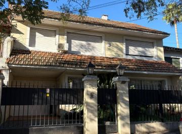 Casa de 5 ambientes, Esteban Echeverría · Chalet 5 Amb en Venta