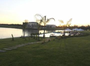 Departamento · 150m² · 4 Ambientes · 2 Cocheras · Departamento en Venta Ubicado en Islas del Golf, Nordelta, Tigre