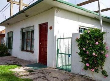 SCB-SCB-139_2 · Casa con Amplio Jardín