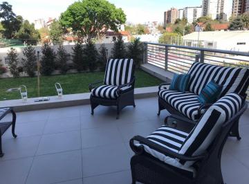Casa · 450m² · 7 Ambientes · 4 Cocheras · Venta - Casa - Belgrano Chico - Forum Alcorta - 650 m² - 4 Suites - 4 Cocheras - Jardín