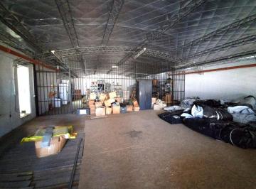 Bodega-Galpón · 489m² · Local C/ Deposito y Oficnas | 489 Cub | Excelente Acceso |