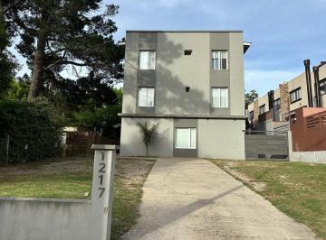 Departamento · 55m² · 2 Dormitorios · 1 Cochera · Pinamar Centro - Martin Pescador Departamento de 3 Amb
