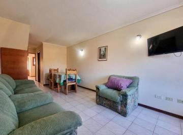 Departamento · 75m² · 4 Ambientes · Villa Gesell! Hermoso Triplex Zona Centro! 400 m de La Pl