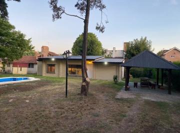 Casa · 90m² · 3 Ambientes · Casa Chalet en Alquiler en Mapuche Cc, Pilar, G. B. a. Zona Norte