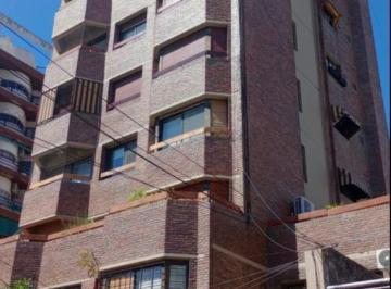 Departamento de 4 ambientes, Quilmes · Piso 4 Amb. + 1cochera Doble. Quilmes Centro