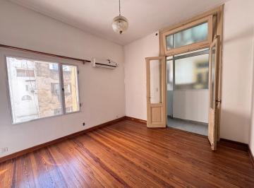 Departamento de 3 ambientes, Monserrat · Pintoresco Depto - Venta Zona Montserrat