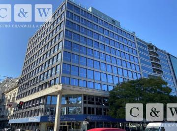 Oficina comercial · 649m² · 2 Cocheras · Excelente Ubicación | Privilegiada Vista | Oficina Amoblada