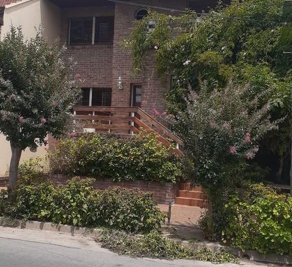 Casa · 150m² · 4 Ambientes · 1 Cochera