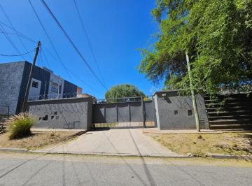 Terreno · 694m² · Quisquisacate - Dos Lotes de 694 m² y 603 m² en Housing Cerrado