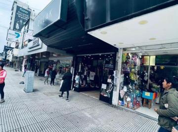 Local comercial de 1 ambiente, Lomas de Zamora · Local Comercial en Venta Ubicado en Lomas de Zamora