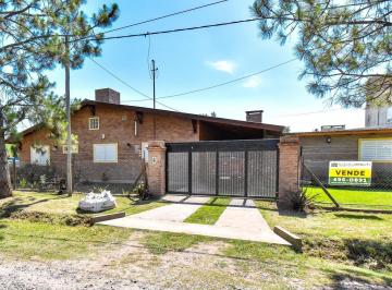 Casa · 90m² · 5 Ambientes · 2 Cocheras · Casa en Venta 2 Dorm. en Tierra de Sueños 1 Roldan