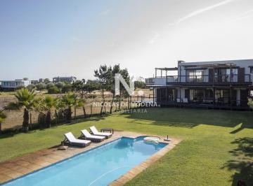 Foto1 · Casa con Piscina y Gran Terreno