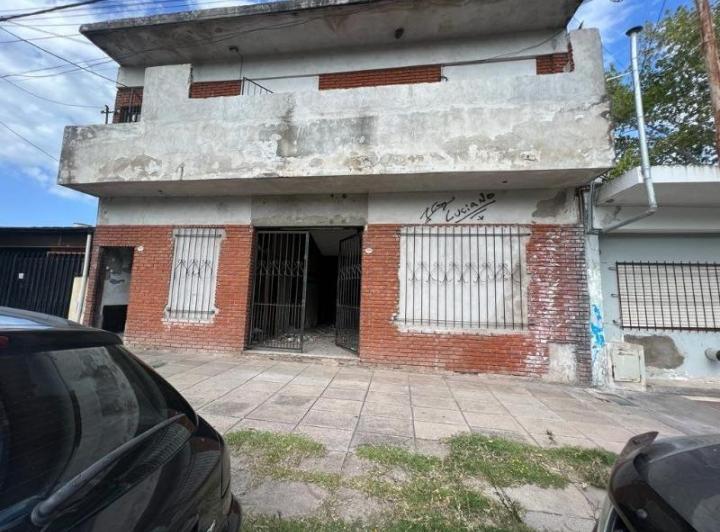 Local comercial · 330m²