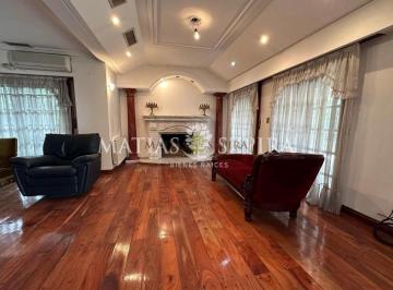 Casa de 6 ambientes, Morón · Excelente Propiedad en Castelar Norte