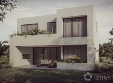 Casa · 400m² · 4 Ambientes · Casa en Vila Marina 2 - Amarra - Financiación