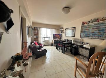 Departamento · 45m² · 2 Ambientes · 1 Cochera · 2 Amb + Cochera y Baulera - Vista Panorámica y Balcón