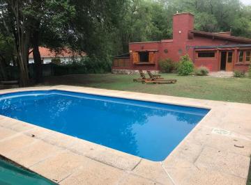 Casa · 119m² · 5 Ambientes · 1 Cochera · Casa en Venta de 5 Ambientes en La Cumbre