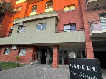 Departamento de 2 ambientes, Lomas de Zamora · Crédito! San Martin Al 100 Entre Laprida y Boedo