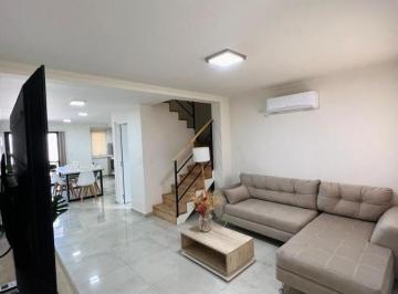 Casa · 148m² · 4 Ambientes · 1 Cochera · Casa en Venta 3 Dorm.. Housing Va Carlos Paz