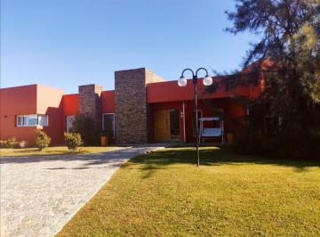 Casa de 6 ambientes, Luján · Casa en Comarcas de Luján (B. A)