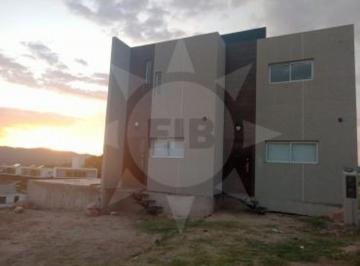 Departamento · 130m² · 3 Ambientes · 1 Cochera · Duplex en Venta Carlos Paz