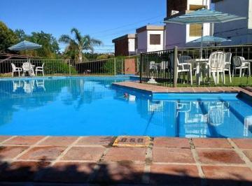 Foto · Complejo Frente Al Lago! Pileta y Quincho