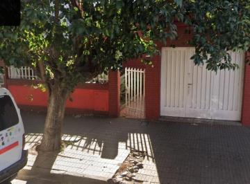 Casa de 4 ambientes, La Matanza · Casa en Venta 4 Ambientes Cochera Ramos Mejía
