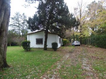 Casa · 100m² · 2 Ambientes · Casa en Venta en City Bell