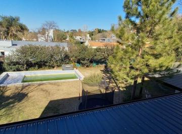 Casa · 430m² · 4 Dormitorios · 2 Cocheras · Villa Warcalde La Arboleda Casa en Venta 4d en Suite