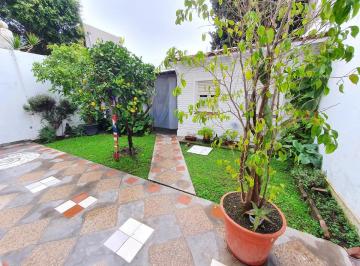 PH · 127m² · 4 Ambientes · PH Casa con Jardin a Media Cuadra de Maipu - Olivos