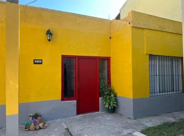 Casa de 3 ambientes, Berazategui · Gran Oportunidad en Venta en Juan Maria Gutierrez!