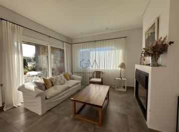 Casa · 187m² · 4 Ambientes · Casa en Venta Barrio Privado Rumenco